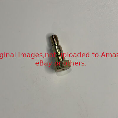 پیچ قطعات ماشین چمن زنی GET11371 متناسب با ماشین چمن زنی Deere 180C 220C Greens