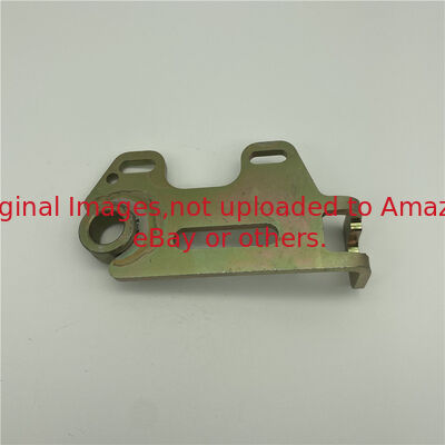 براکت - غلتک RH عقب GAMT5112 متناسب با ماشین چمن زنی Deere Greens